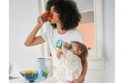 Mepal Oefenbeker 360° Mio 300 Ml - Deep Pink OP=OP 10 Mepal Oefenbeker 360° Mio 300 Ml - Deep Pink OP=OP -Mepal Winkel 1080150146004