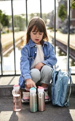 Mepal Isoleerfles Flip-up Campus 350 Ml - Blue -Mepal Winkel insulated bottle flip up uni colours and water bottle pop up campus kopie 2022 09 02 112221 buzq